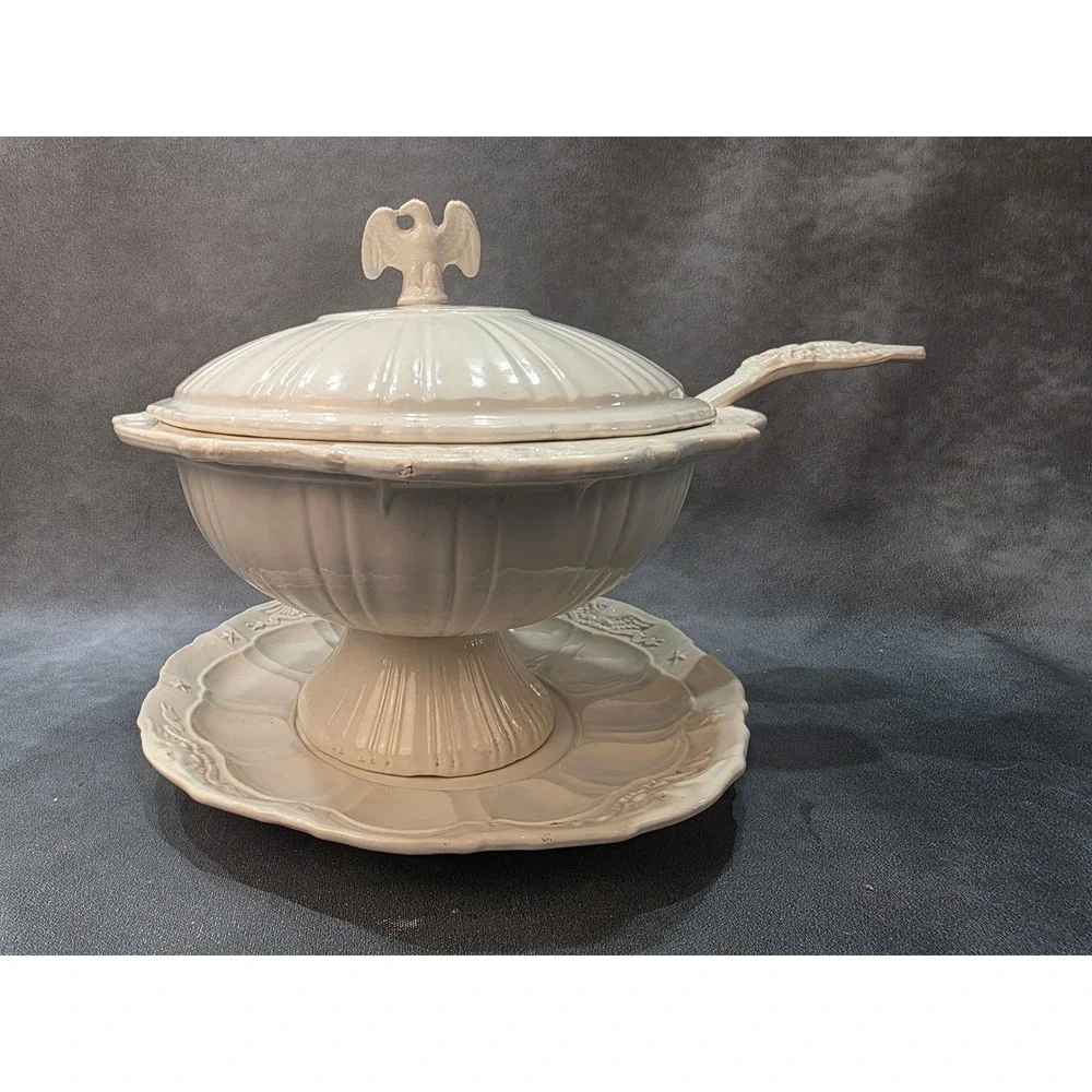 Vintage Lane & Co Van Nuys Calif Ceramic Eagle Soup Tureen Set with Ladle 1531